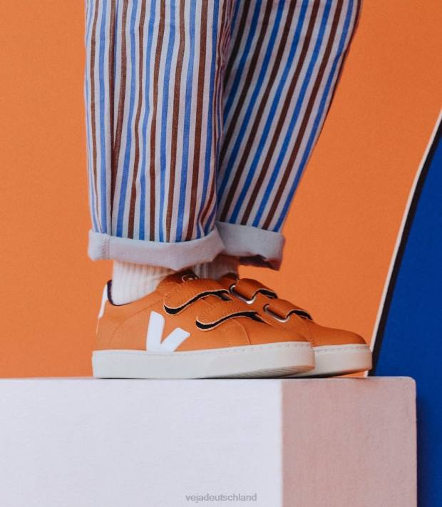 Schuhe VHJD333 Kinder Veja Esplar chromfreies Leder Kürbisweiß