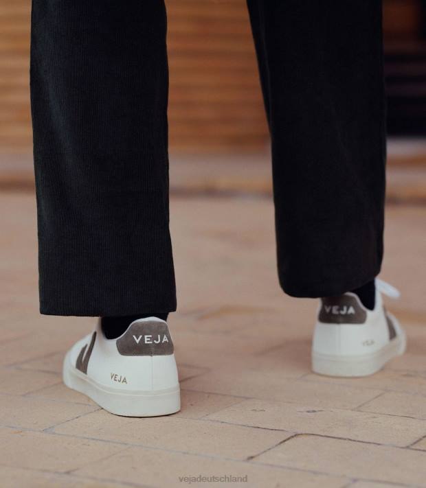 Schuhe VHJD12 Männer Veja Campo chromfreies Leder kakiweiß