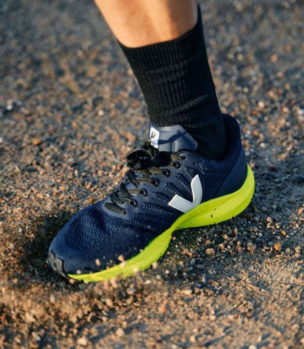 Schuhe VHJD205 Männer Veja Marlin LT V-Strick, Schwarz, Kaki, Gelb, Fluo
