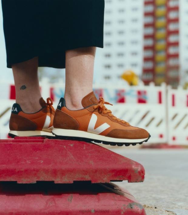 Schuhe VHJD104 Männer Veja Rio Branco Alveomesh Kürbis weiß