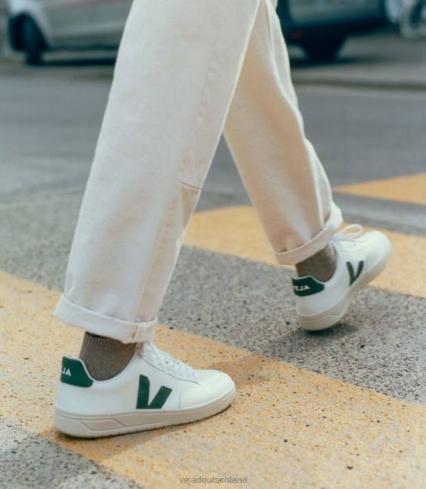 Schuhe VHJD31 Männer Veja V-12 Leder weiß Zypern