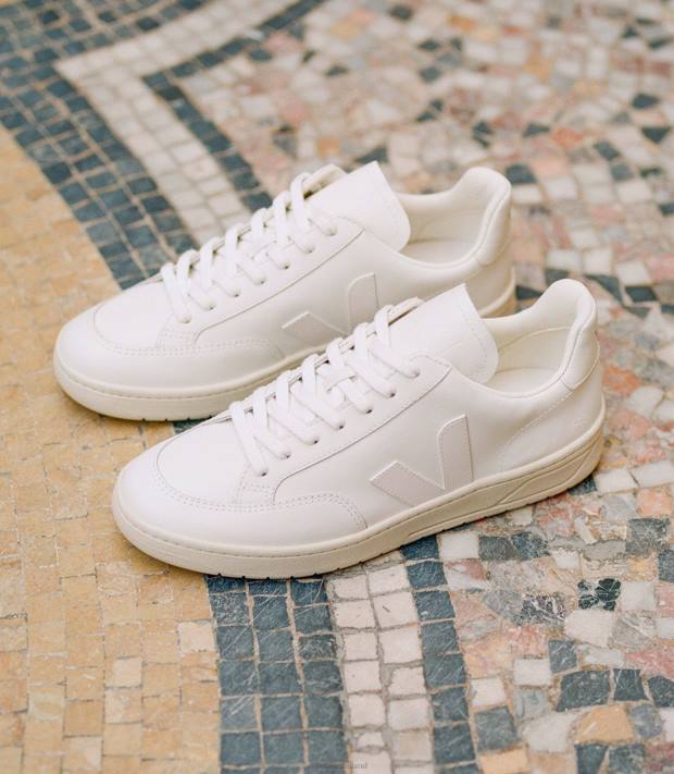 Schuhe VHJD33 Männer Veja V-12 Leder weiß
